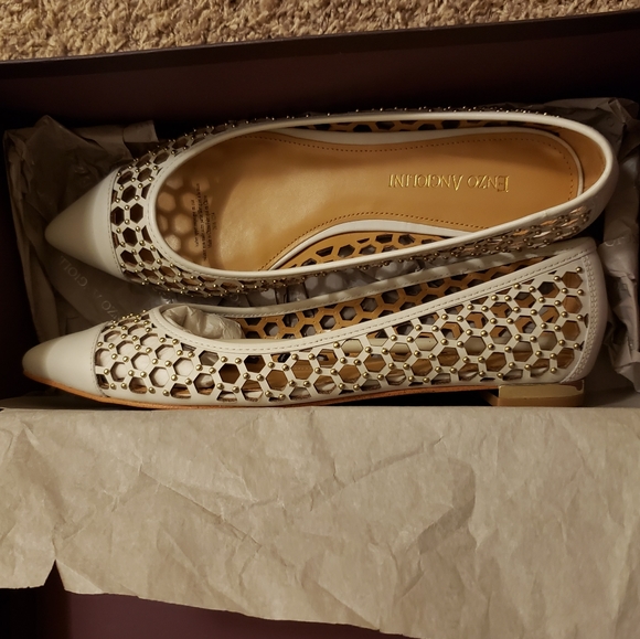 Enzo Angiolini Studded Flats - Picture 4 of 9